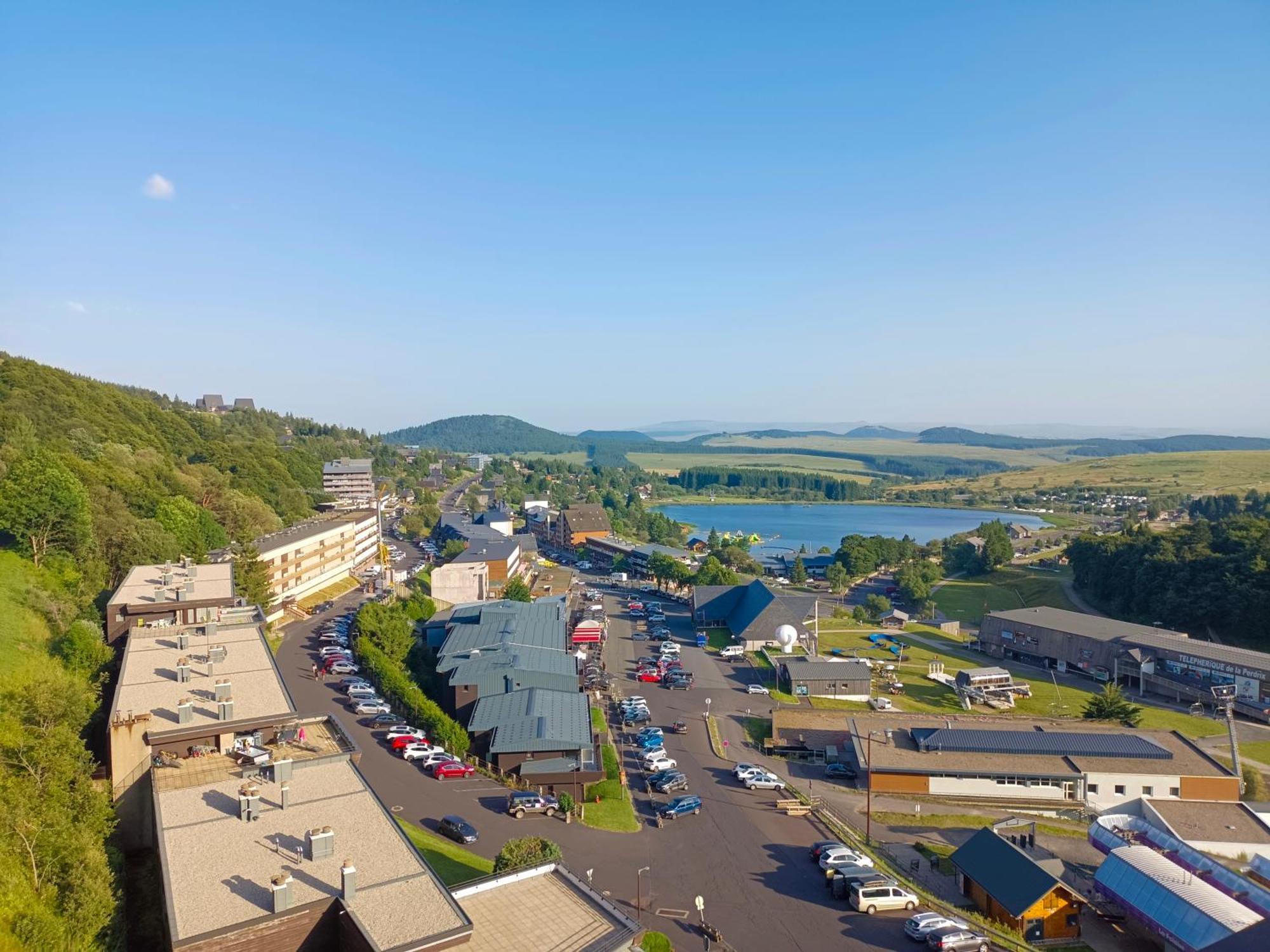 Studio Aux Pieds Des Pistes Besse-et-Saint-Anastaise Exterior foto
